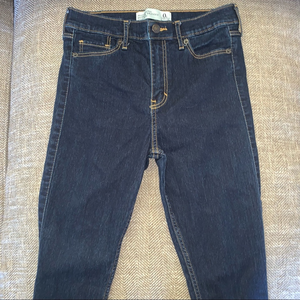 EUC Abercrombie & Fitch Super Skinny High Rise Jeans Size 25.